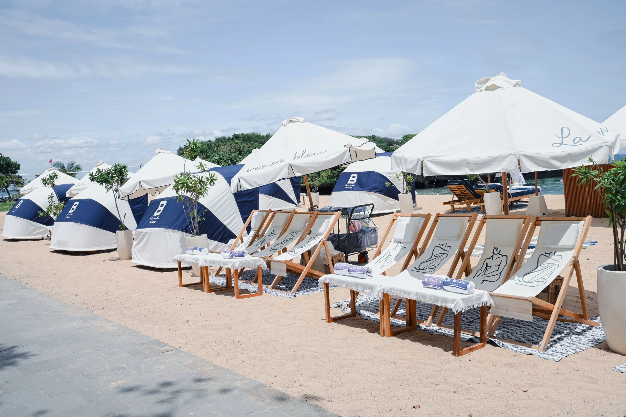Beachfront fine dining atmosphere at Le Bleu by K Club Nusa Dua Bali